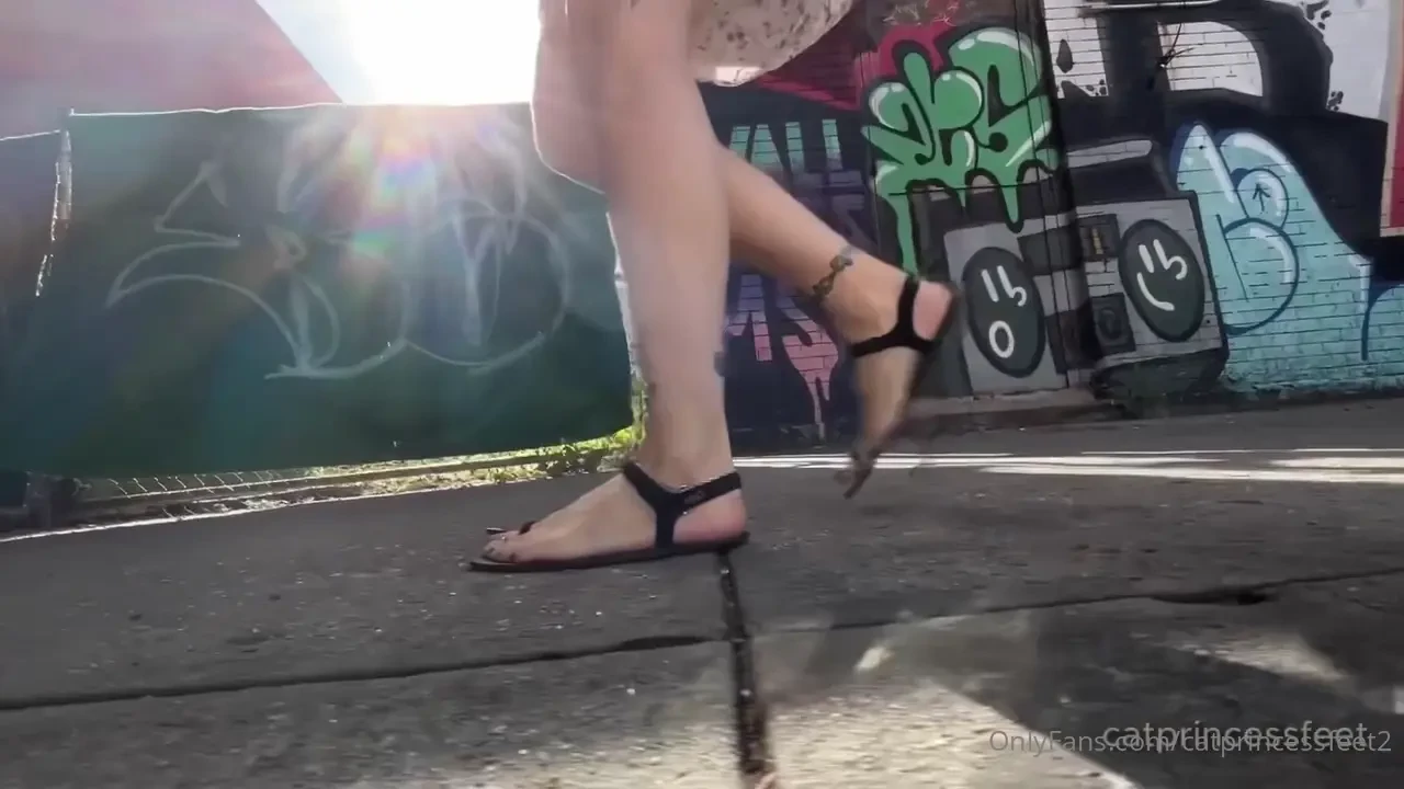 Brooklyn walk toe loop sandals sexy purples https onlyfans com 