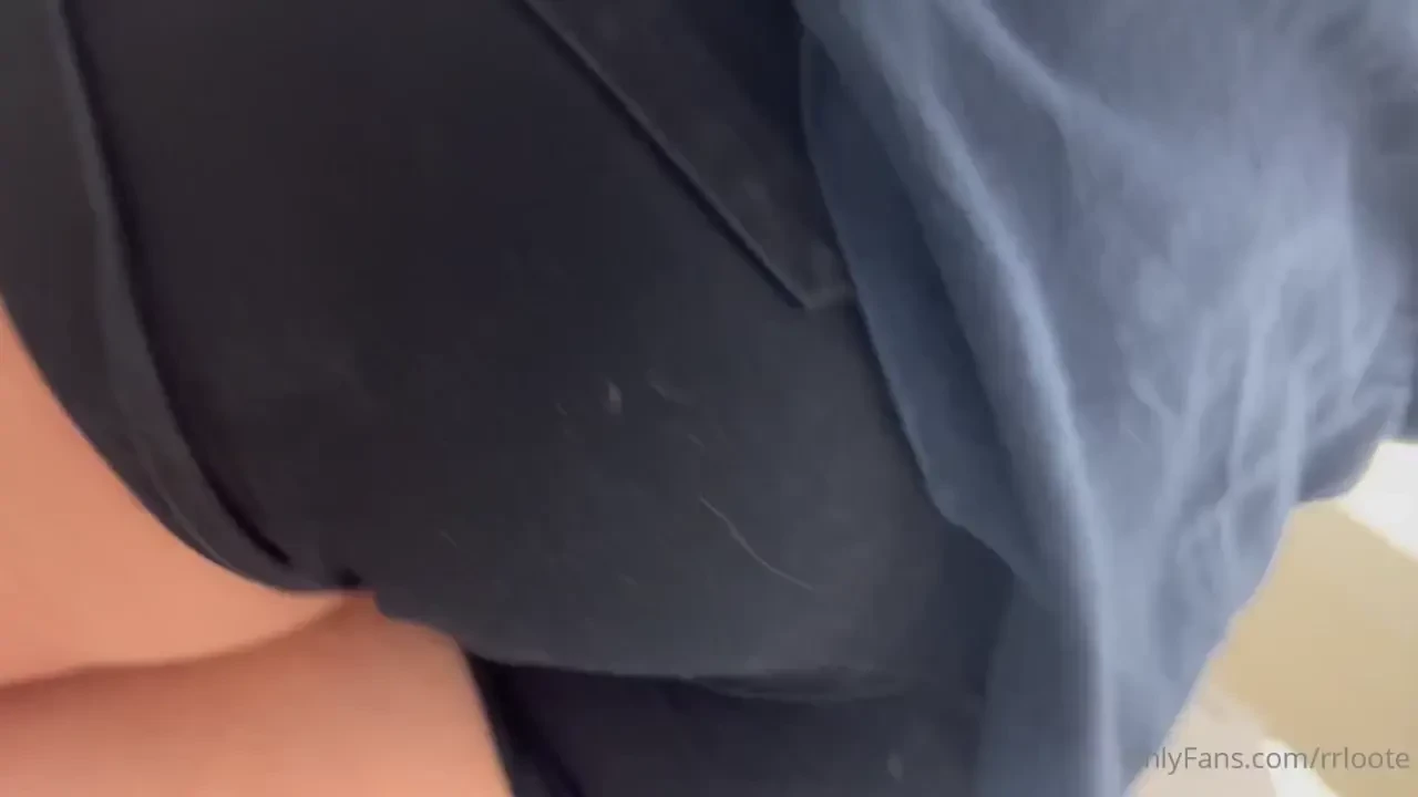 A loud fart while shopping today 