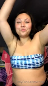 Come chill amp smoke with me destress amp get lifted with me my music part 1