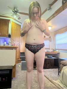 I m so bored tonight who wants to play also check out my vip page