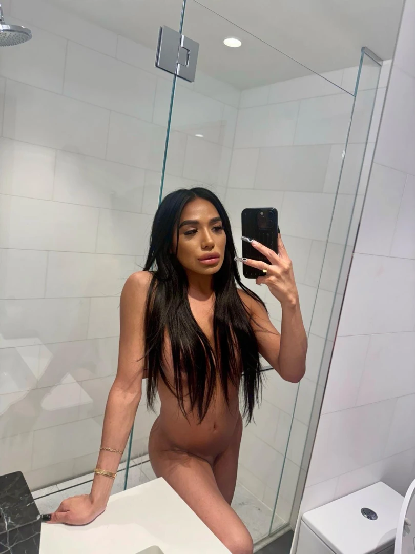 I ll be naked and bend over for you 