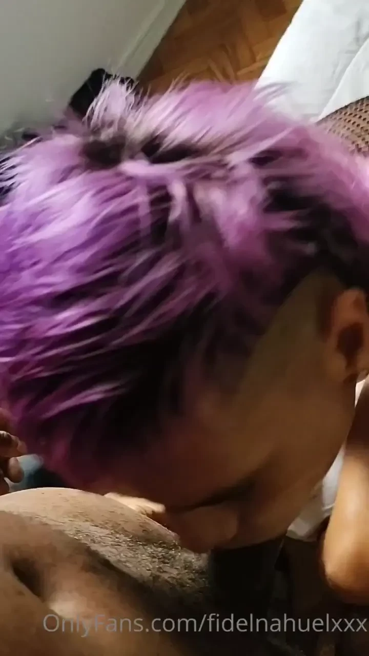 Me gusta mucho el pene negro de mi amigo 