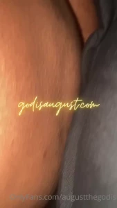 Hot amp steamy dutch oven mini comp