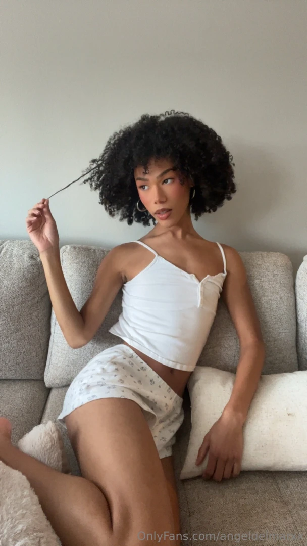 Sweet on the outside filthy in my thoughts 