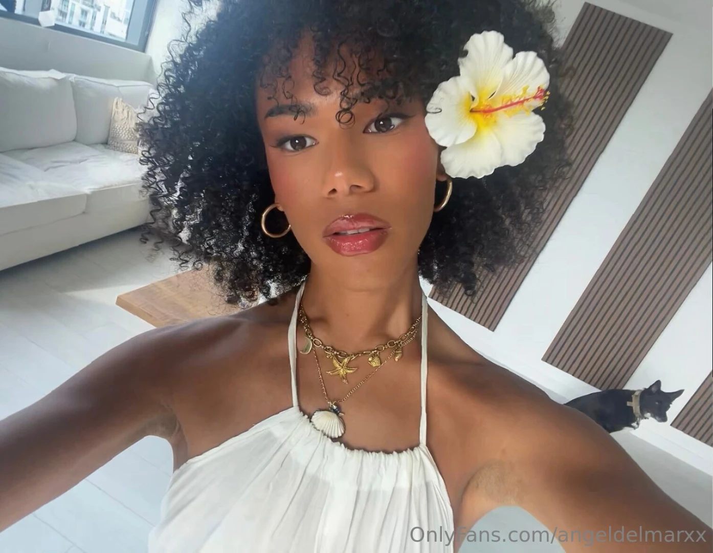 Blooming just for you today 