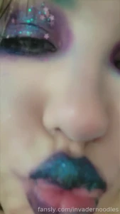 Would you kiss me lt 3