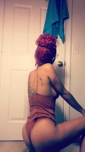 Wanna see more of me tip me baby