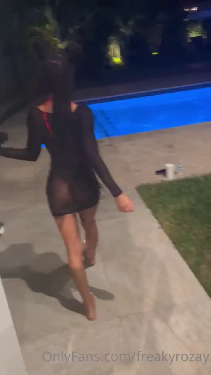 Who wants to come over and have fun in the pool 