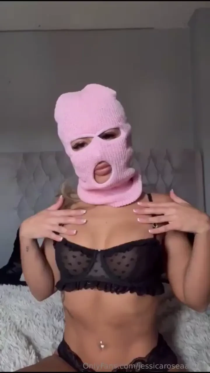 Sundays move fast so we re going to have some sloowww sex to calm it 