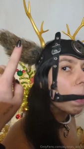 I spent most of the day tinkering and my costume is almost finished part 1