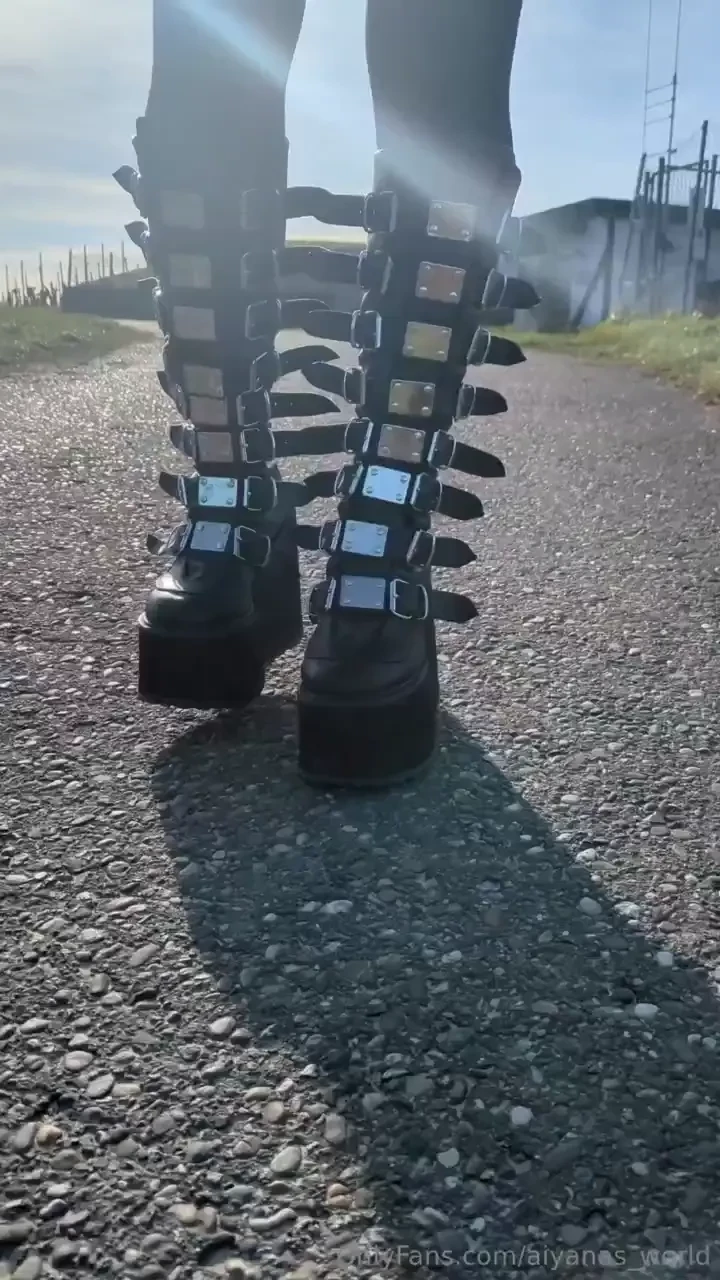 I m in the mood for some trampling 