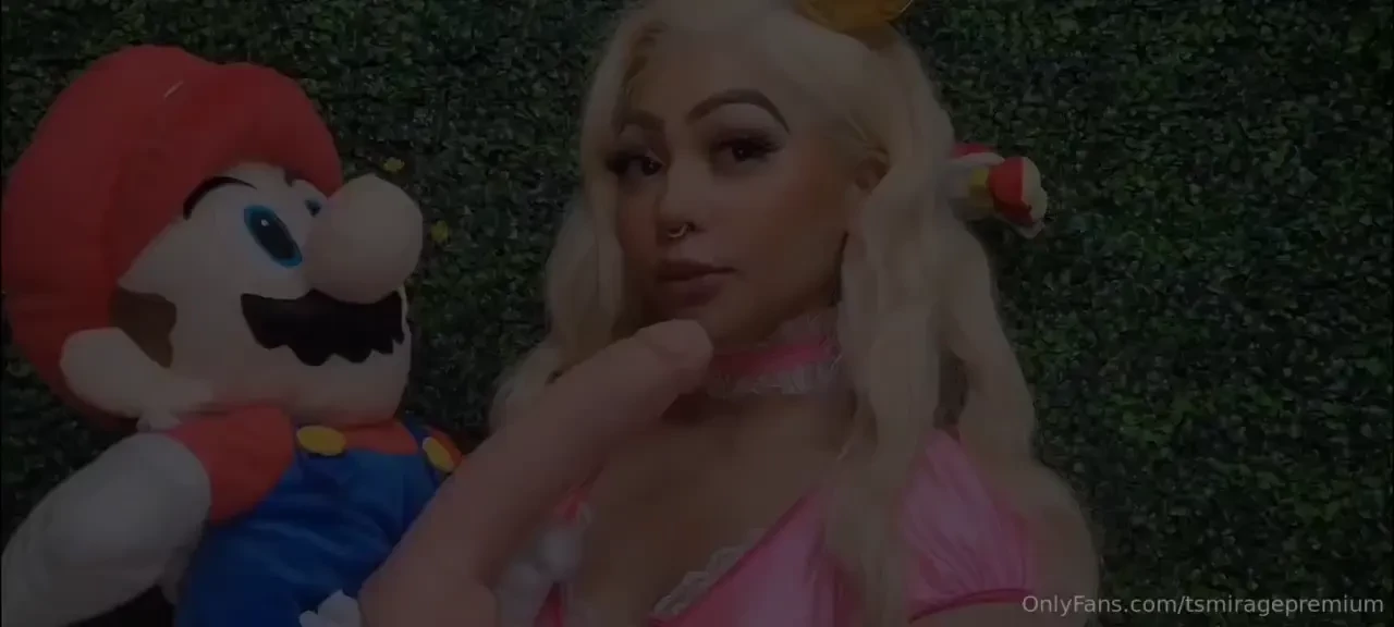 Would you participate in this mini game babe 