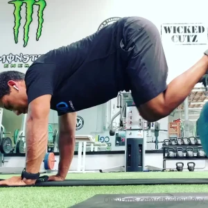 A little bts exclusive of some core training from today who wants to