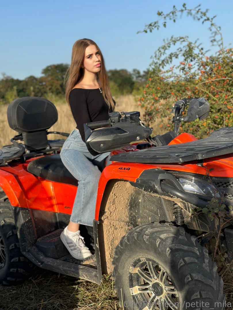 I love active recreation and of course i love lying on the beach 