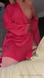 Wishing everybody an awesome start to their week xoxo part 1