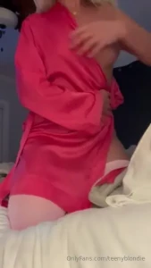 Wishing everybody an awesome start to their week xoxo part 14