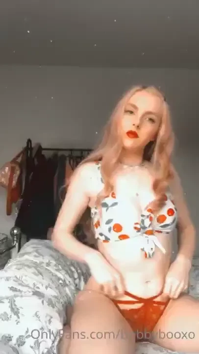 I taste as sweet as a cherry 