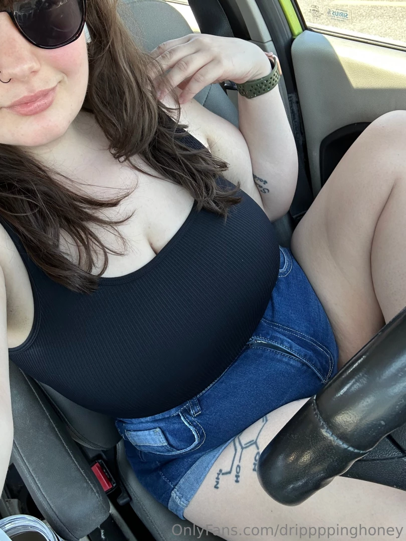 Got the body of a goddess 