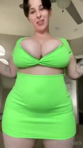 Special announcement my babes i m planning to go live here tomorrow i