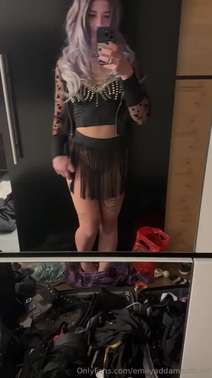 Is this looking slutty enough so we can go to a fetish club 