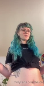 How did you say your tail was attached this video is from pack 3