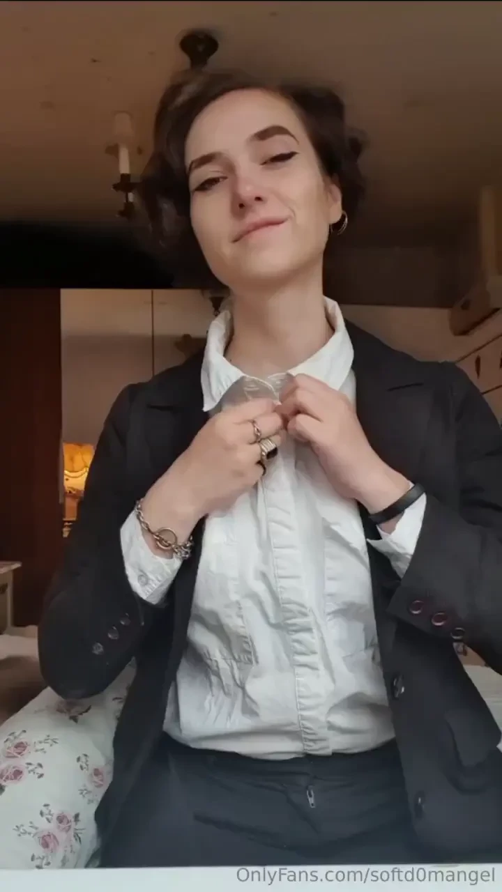 Unwrap this present with me tomorrow it comes all the way off hehe 