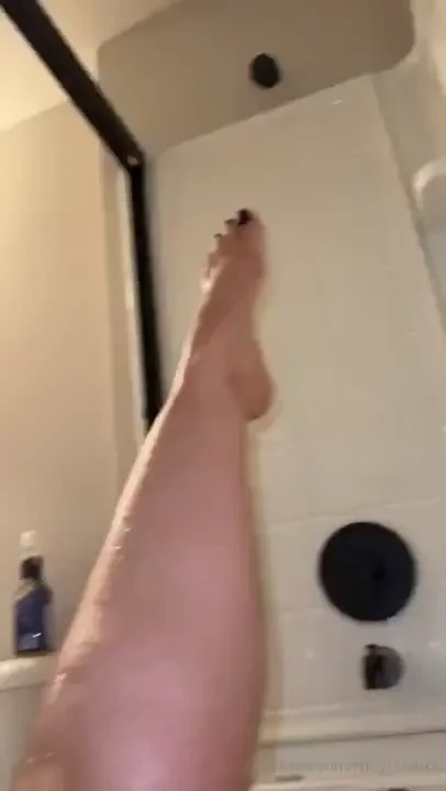 Who like feet 