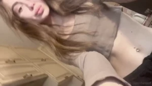 You like my sexy hips moves