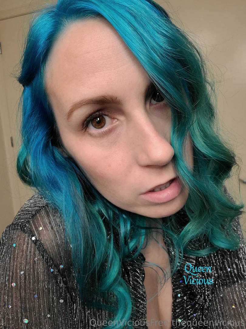 65 off your sub to my main queenvicious all dms will be 50 off til 