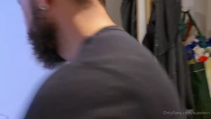 No hay nada mejor que acabar el a o follando al sexy santidelrio