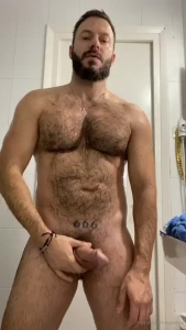 Recien duchaito y caliente feliz dia de sant jordi