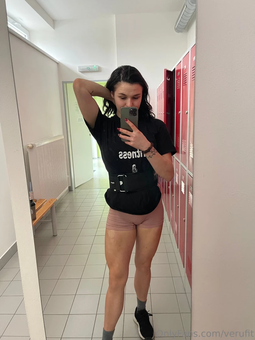 Tr nink hotov aby ta prdel vypadala 