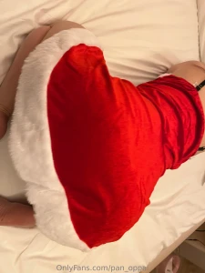 40 minutes happy holiday solo masturbation everyone happy holiday it s part 8