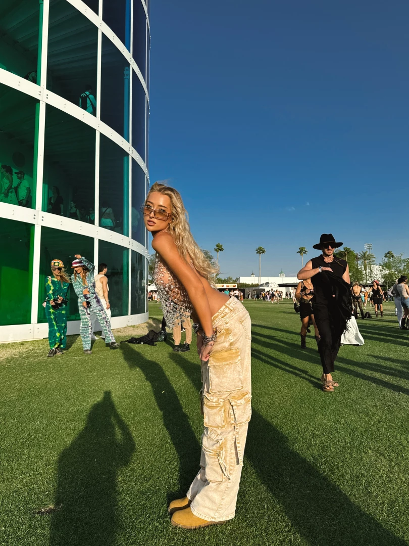 Pov you see me posing like this at a festival wyd 