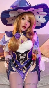 Wanna squish lisa s thighs