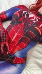 The gifs as promised one video clip lol you can really tell i felt part 11