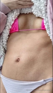 Teaser of bikini snow photos