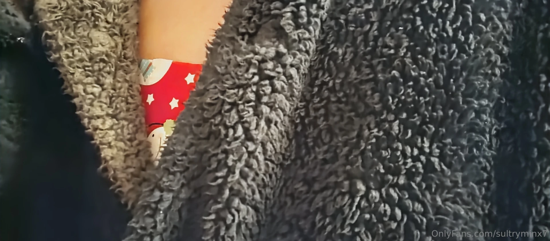 Will you choose to keep me under your tree or unwrap your gift early 