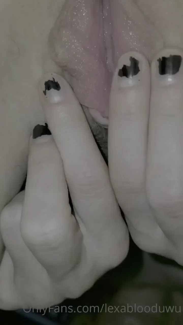 Little kitty blowing bubbles i swear my hymen never broke and just 