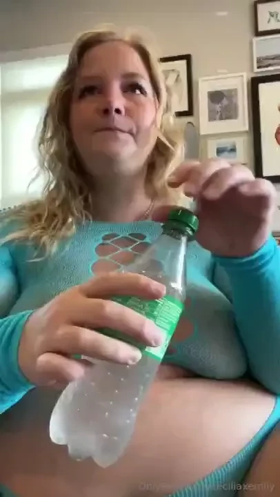 Watch me sip down a bottle of sprite and let out a few loud airy burps 