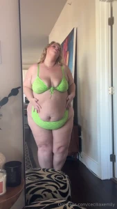 ceciliaxemily - I love showing this big body moving around as i dance do you want to 