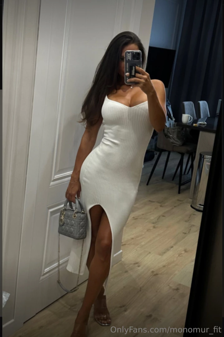 I miss summer to wear such cute dresses does this white dress suit me 