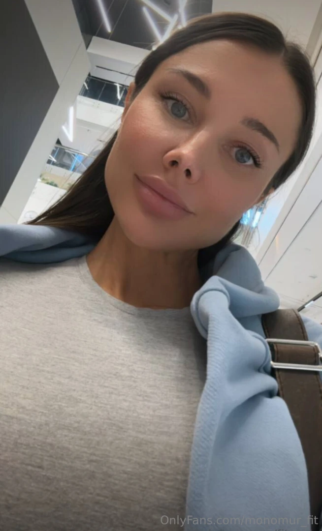 The best curve on a woman s body is her smile part 7 