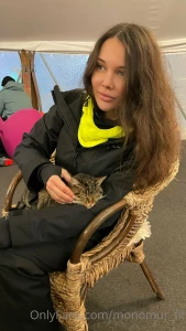 I love animals and i miss snowboarding