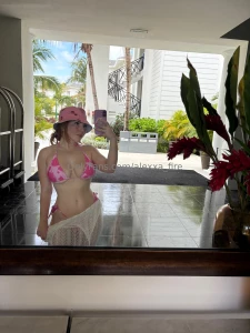 Honestly what would you do if you saw me at a resort pool