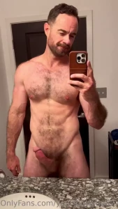 I love the way my cock curves straight up it means that while in