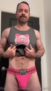 Going to a birthday party where the theme is pink i think i fit the