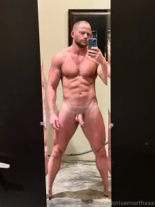 Who wants to rub some aloe on me