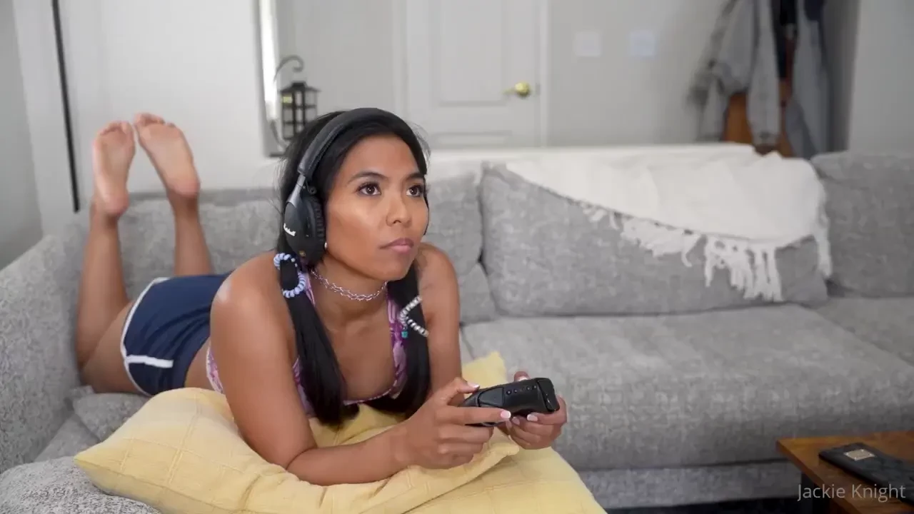 Jadakai multitasking blowjob - huge facial 