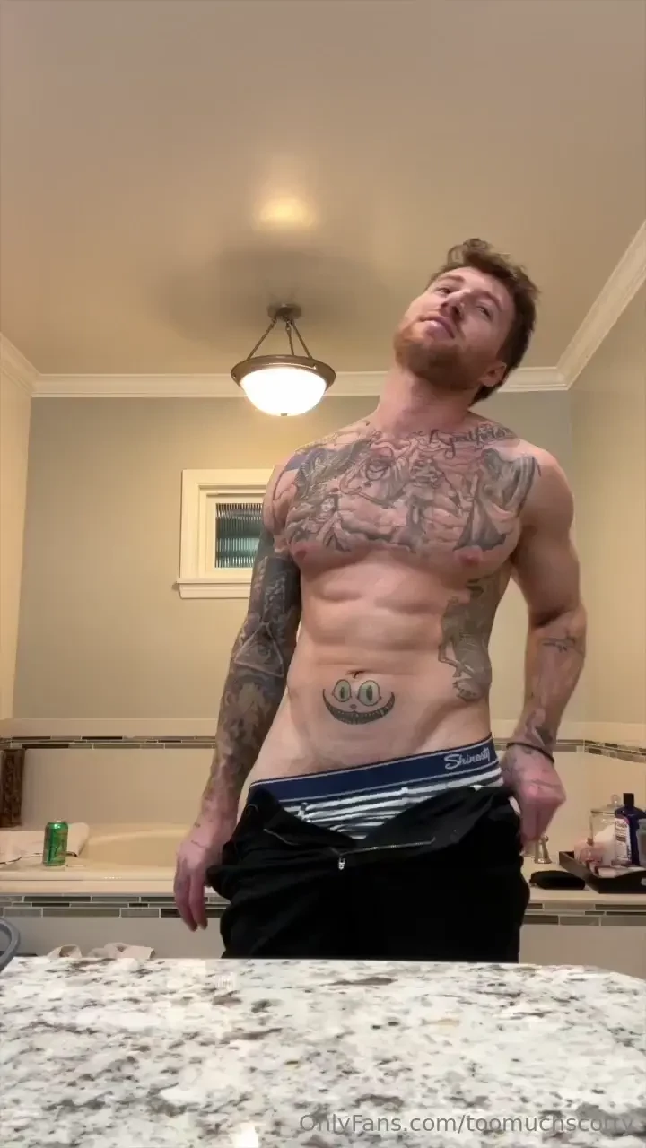 Part 1 of my druunk get unready with me routine haha tip 20 for the 